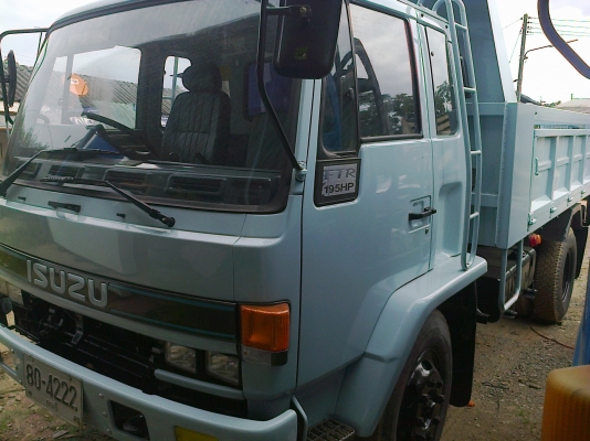 6ล้อดั้มFTR32F 195แรง ยาง9 ดั้ม3.8ม. เก็บสีใหม่ รถสวย ในก็สวย ไม่เคยชน