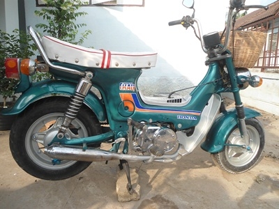 ขายหรือแลก ชาลี เครื่องเวบยูบ๊อก ขายหรือแลก ชาลี เครื่องเวบยูบ๊อก