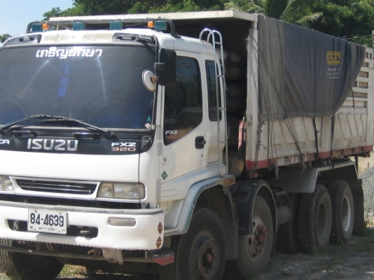 ขายรถบรรทุกพ่วง22-24ล้อดั้มแม่ลูก3คาน ISUZU DECA 270 ปี47 ยูโร1 ติดNGV 100\% 8ถัง พร้อมใช้งานครับ