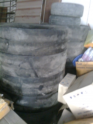 ขายยางตันรถบดถนน