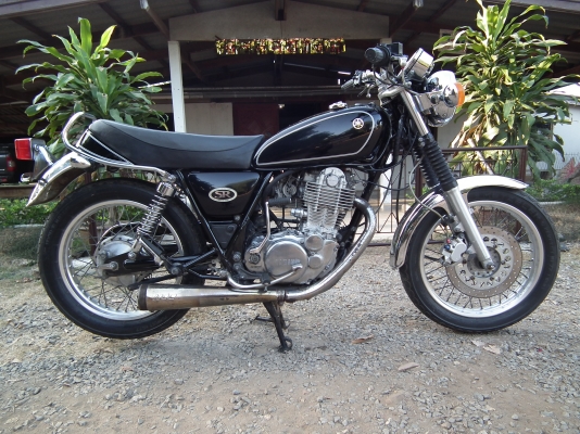 ขาย sr 400 ปี 2004 พร้อมออกทริป IN.V เดิมๆ สวยๆ เครื่องแน่นๆ บิดติดมือ เครื่องไม่มีเยื้อม สนใจโทรเลยครับ