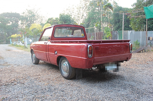 มาสด้า1000 สีแดง สวยครับ มาสด้า1000 สีแดง สวยครับ