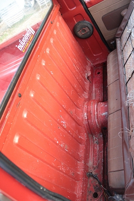 มาสด้า1000 สีแดง สวยครับ มาสด้า1000 สีแดง สวยครับ