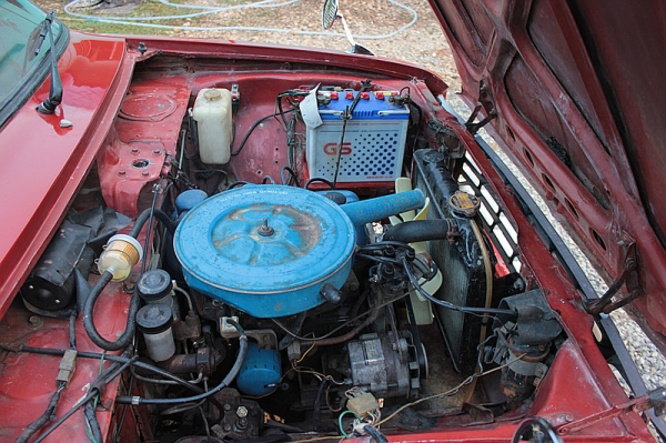 มาสด้า1000 สีแดง สวยครับ มาสด้า1000 สีแดง สวยครับ