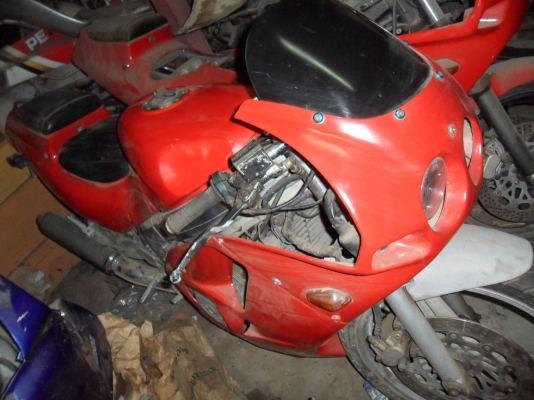 CBR 250 ปี89 ครับมีทะเบียนพร้อมโอน