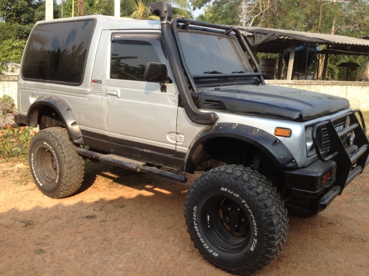 ขายรถ SuZuKi คาริเบี่ยน ตู้ปลา