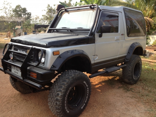 ขายรถ SuZuKi คาริเบี่ยน ตู้ปลา ขายรถ SuZuKi คาริเบี่ยน ตู้ปลา