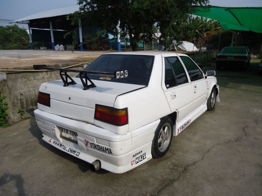 ขาย Mitsubishi champ สีขาว ชุดแต่งรอบคัน ราคา 39,000 บาท +++++++++ ขาย Mitsubishi champ สีขาว ชุดแต่งรอบคัน ราคา 39,000 บาท +++++++++