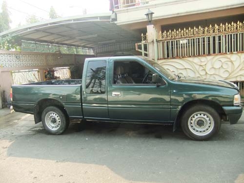 ISUZU CAB 2.5 ปี 96 มีพาวเวอร์ ขายด่วน