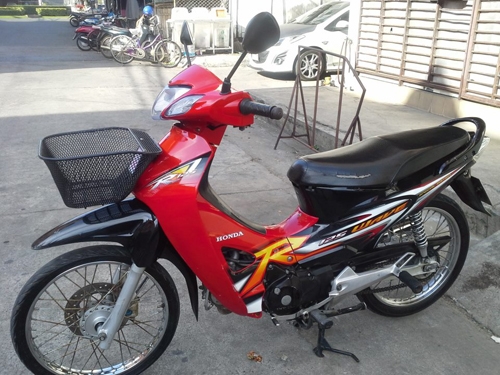 wave 125 s ปี 47 กุญแจใหญ่ สีแดง เครื่องเดิม แน่นๆ เอกสารครบ ภาษี พรบ.พึ่งต่อ