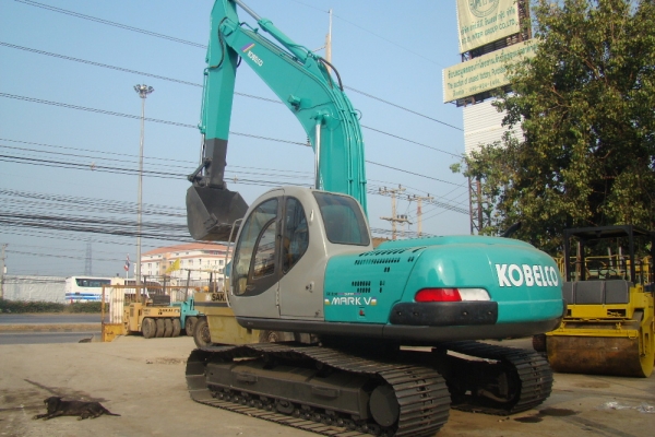 ขาย รถแบคโฮ KOBELCO SK200 MARK V สภาพเยี่ยม สวยทั้งคัน (แถมบูมยาวให้ด้วย) มีเล่มจดทะเบียน