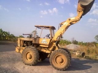 ขายรถตักล้อยาง JH 30B ซีเรียล 8900 สภาพดี พร้อมใช้งาน ราคาต่อรองได้
