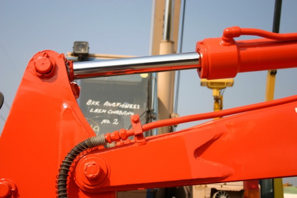 ขาย รถขุดเล็ก IHI IS27 GX เก่านอก สวยๆ 280,000 TEL : 087-0339334 (อ็อฟ)