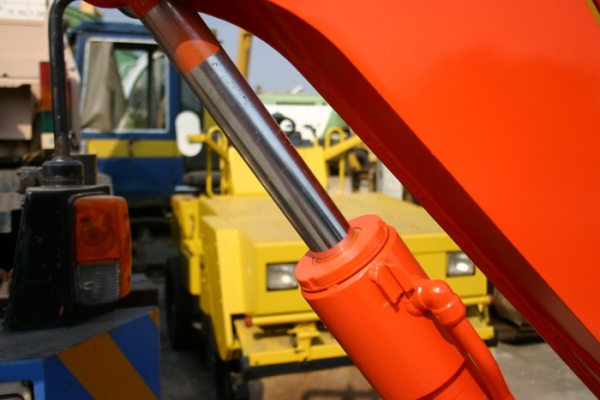 ขาย รถขุดเล็ก IHI IS27 GX เก่านอก สวยๆ 280,000 TEL : 087-0339334 (อ็อฟ)