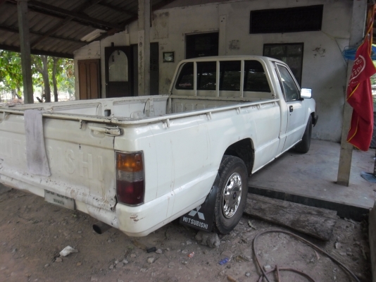 กระบะL200ตอนเดียว เครื่อง2500แอร์เย็น คันซีสวยภายในสวย