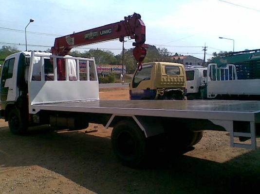 ขาย 6 ล้อ ฮีโน่ ติดเครน UNIC V TURBO 2.5 ตัน 5 ปลอก รถสวย พร้อมใช้