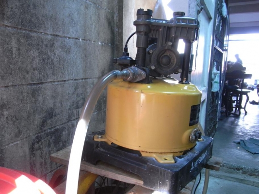 ขายปั้มน้ำ Mitsubishi 150W สภาพสวยพร้อมใช้ รับประกันคุณภาพ ดูประวัติการขายผมได้ครับ