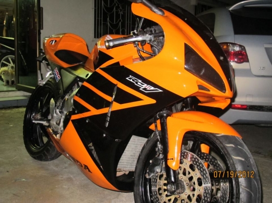 รับสั่งประกอบnc30,cbr400พร้อมทะเบียนเลือกสีเลือกลายได้ราคา95000สนใจติดต่อ0803355484