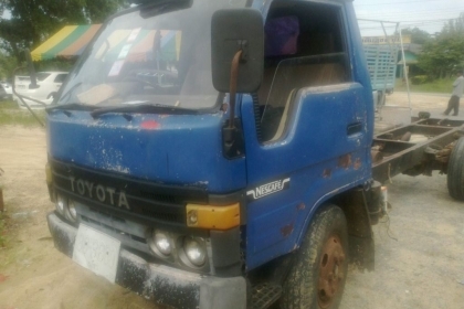 ขาย หัว ซัซซี่ TOYOTA 6 ล้อ DINA (BU87) ปี 91 เครื่อง 115 (14B) หัว ซัซซี่ (ซัซซี่สวยมาก) รถห้าง ขายตามสภาพ 220,000.- ขาย หัว ซัซซี่ TOYOTA 6 ล้อ DINA (BU87) ปี 91 เครื่อง 115 (14B) หัว ซัซซี่ (ซัซซี่สวยมาก) รถห้าง ขายตามสภาพ 220,000.-