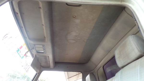 HINO FC 120 แรงม้า ติดเครน 2.6 ตัน มีเล่มทะเบียนพร้อมค่ะ HINO FC 120 แรงม้า ติดเครน 2.6 ตัน มีเล่มทะเบียนพร้อมค่ะ