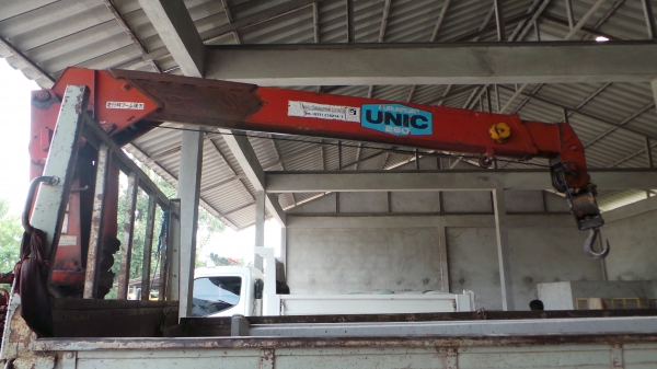 HINO FC 120 แรงม้า ติดเครน 2.6 ตัน มีเล่มทะเบียนพร้อมค่ะ HINO FC 120 แรงม้า ติดเครน 2.6 ตัน มีเล่มทะเบียนพร้อมค่ะ