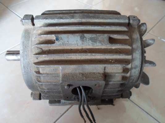 มอเตอร์ 1 แรง 3 สาย ของมิตซู  1,200