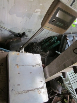 ขายถูกตามสภาพ-เครื่องชั่งสแตนเลสแท้ แบบดิจิตอล ตัวใหญ่ สภาพมือสอง ขายถูกตามสภาพ-เครื่องชั่งสแตนเลสแท้ แบบดิจิตอล ตัวใหญ่ สภาพมือสอง