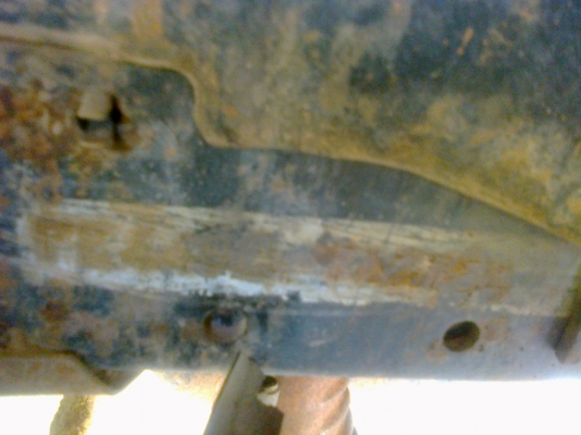 MITSUBISHI CANTER เครื่อง 165 HP 6BD1 หกล้อดั๊มพ์ กระบะดั๊มพ์เหล็กยาว 3.60 เมตร ภายในเก๋งครบพร้อม พวงมาลัยเพาเวอร์ เบรคทริ๊ปฟี้อย่างดี ช่วงล่างคัชซีสวยไม่มีดาม ติด F หน้าหลัง ยาง 8.25 ขอบ 16 สภาพดีพร้อมใช้งาน เอกสารเล่มทะเบียนครบครับ