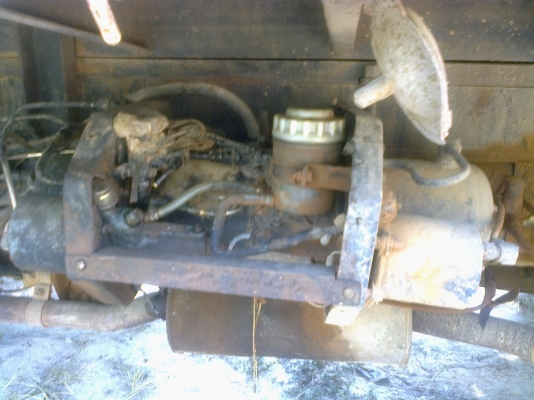 MITSUBISHI CANTER เครื่อง 165 HP 6BD1 หกล้อดั๊มพ์ กระบะดั๊มพ์เหล็กยาว 3.60 เมตร ภายในเก๋งครบพร้อม พวงมาลัยเพาเวอร์ เบรคทริ๊ปฟี้อย่างดี ช่วงล่างคัชซีสวยไม่มีดาม ติด F หน้าหลัง ยาง 8.25 ขอบ 16 สภาพดีพร้อมใช้งาน เอกสารเล่มทะเบียนครบครับ