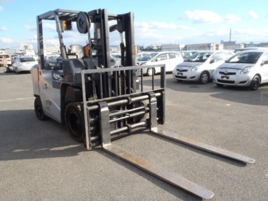 ขายฟอร์คลิฟต์ FORKLIFT TCM 3 TON SIDE SHIF ที่สุดของเทคโนโลยีระบบล้อคู่หน้าเลี้ยว 180 องศา เสายกสูง 3 M ด้วยน้ำหนักรถที่หนักถึง 8300 KG ขายฟอร์คลิฟต์ FORKLIFT TCM 3 TON SIDE SHIF ที่สุดของเทคโนโลยีระบบล้อคู่หน้าเลี้ยว 180 องศา เสายกสูง 3 M ด้วยน้ำหนักรถที่หนักถึง 8300 KG