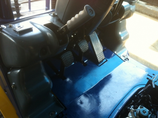 ขาย ฟอล์คลิฟต์ 2.5 ตัน KOMATSU FD25-12 รถเก่าญี่ปุ่น ขาย ฟอล์คลิฟต์ 2.5 ตัน KOMATSU FD25-12 รถเก่าญี่ปุ่น