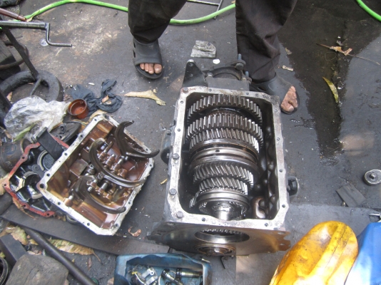 ขายด่วนมิตรฃูFK455ตู้10บาน7,20เมตรไม่มีเสากลางขายตามสภาพ-หลุดมัดจำ- ขายด่วนมิตรฃูFK455ตู้10บาน7,20เมตรไม่มีเสากลางขายตามสภาพ-หลุดมัดจำ-