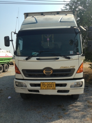 HINO MAGA FG 1 J 6 ล้อ ตู้ 10 บาน