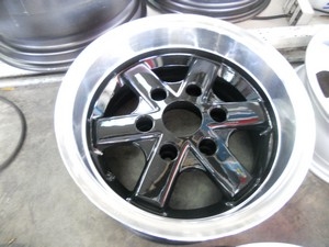 ขายแม็ก15" กว้าง8 นิ้ว 6รู139.7 off road,4x4 สภาพสวย