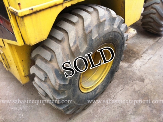 รถตัก WS200A บจก.สหสินอีควิปเม้นท์ โทร.081-5851880, 02-5168100-1 www.sahasinequipment.com