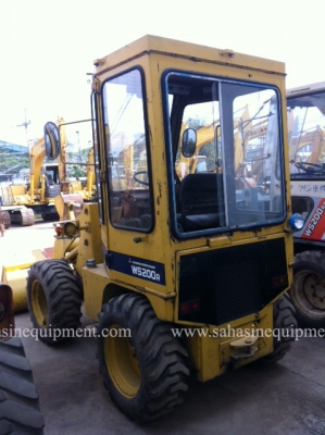 รถตัก WS200A บจก.สหสินอีควิปเม้นท์ โทร.081-5851880, 02-5168100-1 www.sahasinequipment.com