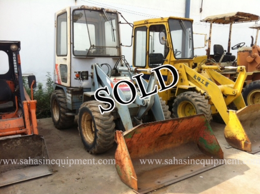 รถตัก WS200A2 บจก.สหสินอีควิปเม้นท์ โทร.081-5851880, 02-5168100-1 www.sahasinequipment.com