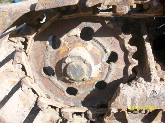 ขายแทรกเตอร์ D-2 รุ่น 5สภาพสวยพร้อมใช้งาน ติดต่อ คุณจี๊ด 089-7949488 คุณยุทธ์ 081-9870866