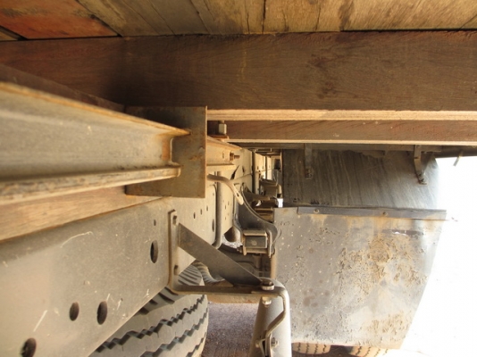 ขาย6ล้อ HINO FD2HLA เครื่องHO7Cเทอร์โบ 180แรง ปี2004 รถประกอบ ขาย6ล้อ HINO FD2HLA เครื่องHO7Cเทอร์โบ 180แรง ปี2004 รถประกอบ