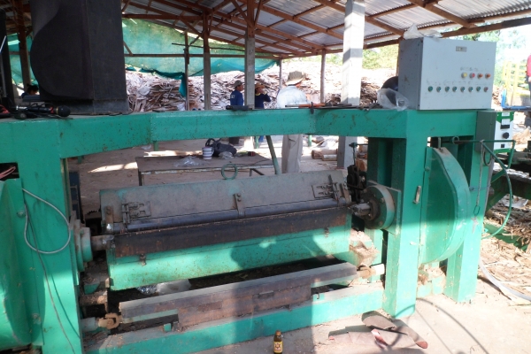 ขายเครื่อง ทำไม้ อัด ไม้ วีเนีย์ร์