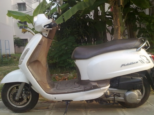 ขายมอเตอร์ไซค์ sym fiddle2 125 cc.ปี2010 นำเข้ามีทะเบียนราคา15000 ติดต่อ 0817707183