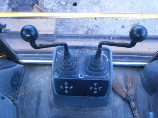 รถตักหน้าขุดหลัง ยี่ห้อ CAT รุ่น 428D รถพร้อมใช้งาน รถตักหน้าขุดหลัง ยี่ห้อ CAT รุ่น 428D รถพร้อมใช้งาน