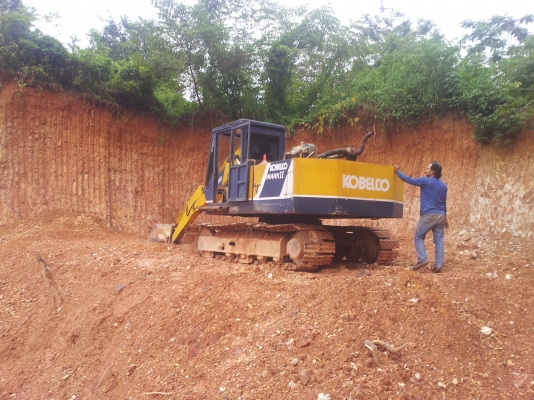 ขายด่วนรถแมคโคร KOBELCO-1