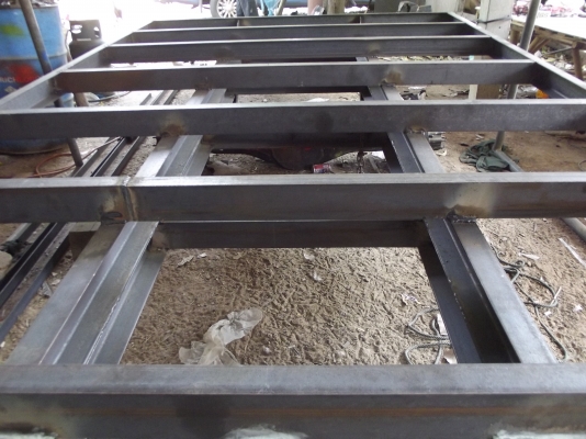 รับต่อเทรลเลอร์แบคโฮ เล็ก PC 20,30,40,60 และเทรลเลอร์ 10 ล้อ