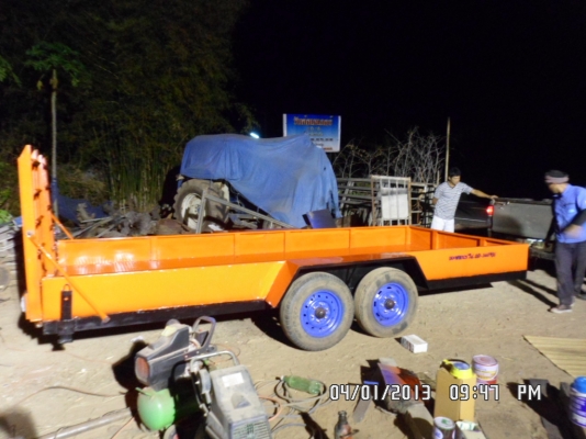 รับต่อเทรลเลอร์แบคโฮ เล็ก PC 20,30,40,60 และเทรลเลอร์ 10 ล้อ