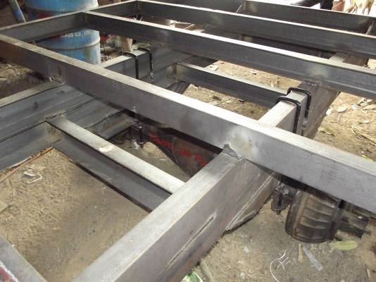 รับต่อเทรลเลอร์แบคโฮ เล็ก PC 20,30,40,60 และเทรลเลอร์ 10 ล้อ