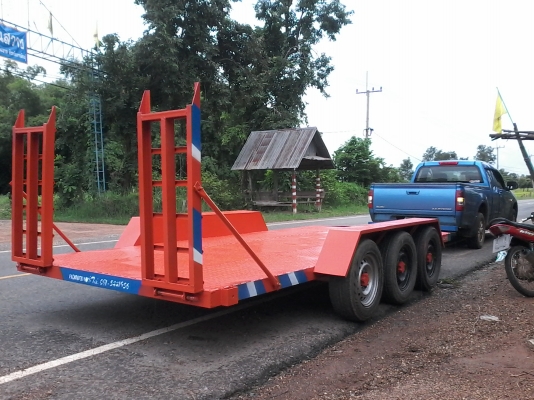 รับต่อเทรลเลอร์แบคโฮ เล็ก PC 20,30,40,60 และเทรลเลอร์ 10 ล้อ