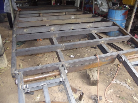 รับต่อเทรลเลอร์แบคโฮ เล็ก PC 20,30,40,60 และเทรลเลอร์ 10 ล้อ