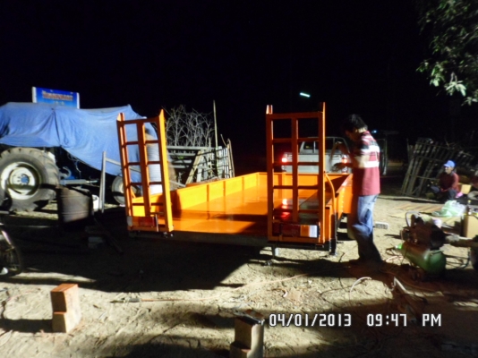 รับต่อเทรลเลอร์แบคโฮ เล็ก PC 20,30,40,60 และเทรลเลอร์ 10 ล้อ