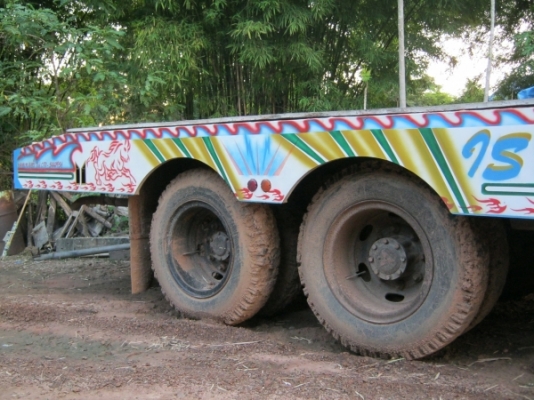 รับต่อเทรลเลอร์แบคโฮ เล็ก PC 20,30,40,60 และเทรลเลอร์ 10 ล้อ